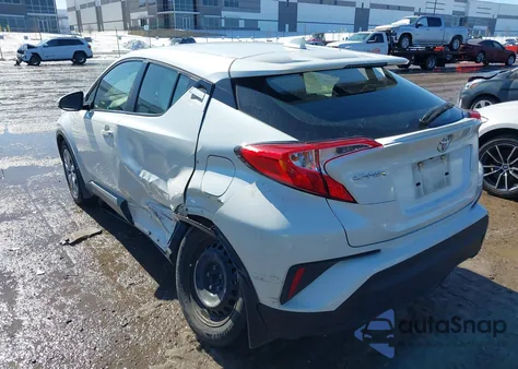 2021 Toyota C-Hr Le z USA, uszkodzony, nr VIN JTNKHMBX6M1094433